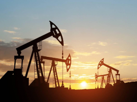 油價上看130美元、金價狂飆！美伊開戰誰受惠？資金轉向5大類股，現在能搶進？10檔ETF加碼攻略